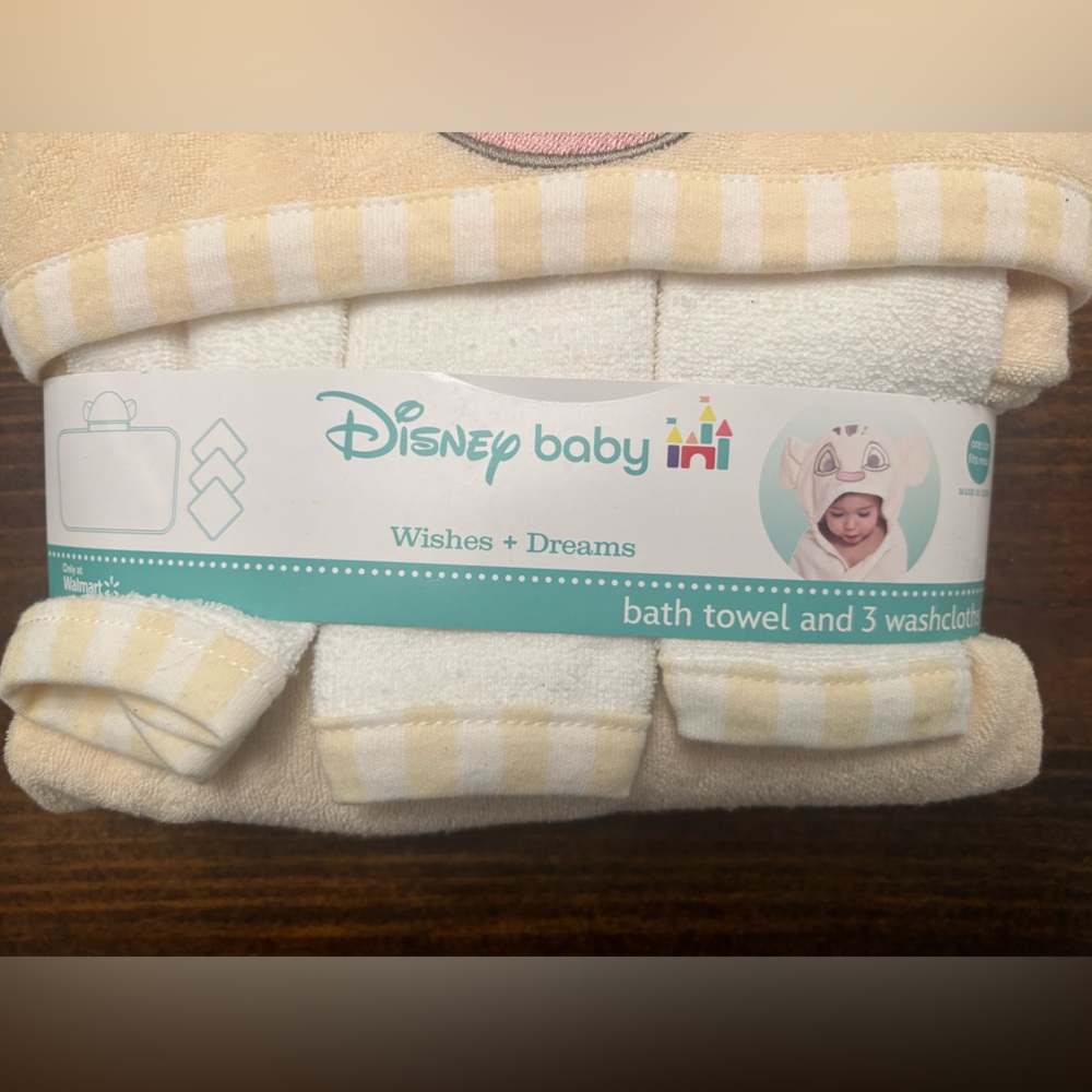 NEW Disney Lion King Baby Hooded Towel & 3 Washcloths • Layette Set - Picture 6 of 8